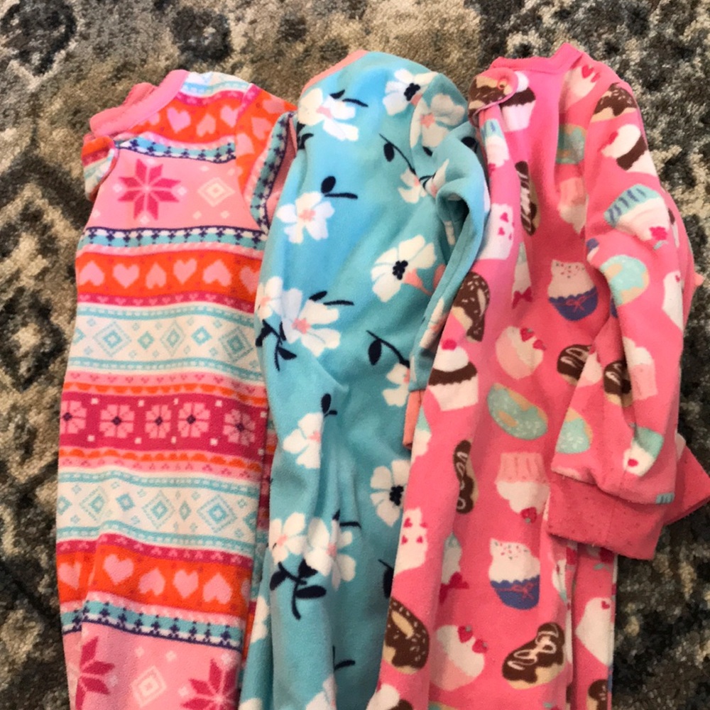 Lot of 3 carters fleece zip PJs pajamas footie 2t